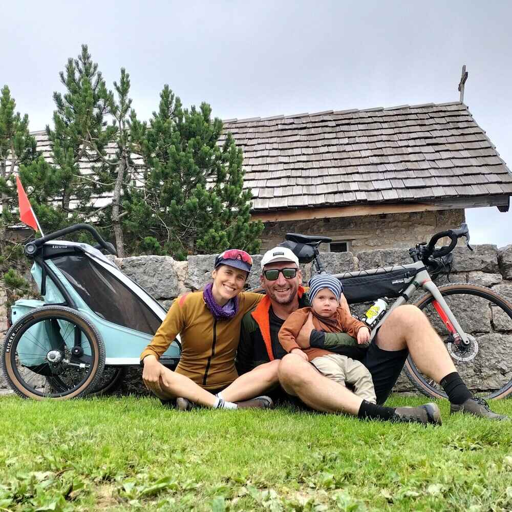 bike like a couple